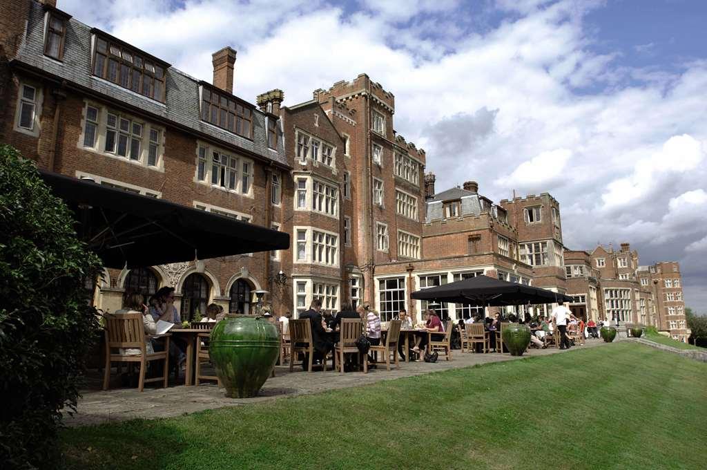 Birch Selsdon Hotel Кройдон Екстериор снимка