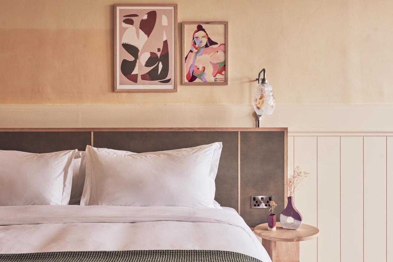 Birch Selsdon Hotel Кройдон Екстериор снимка