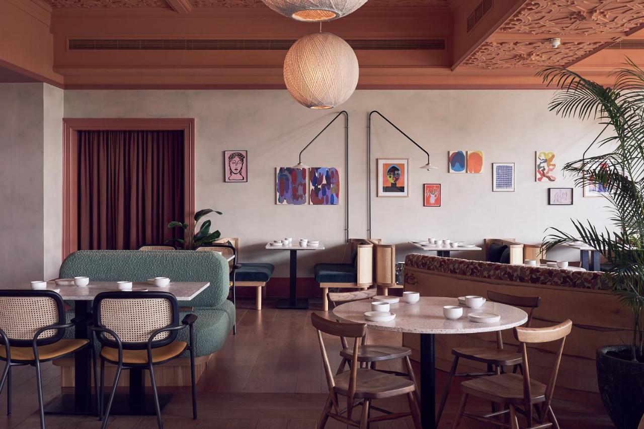Birch Selsdon Hotel Кройдон Екстериор снимка